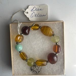 Diva Orleans Artisan bracelet floral heart semi precious gemstone beads stretch